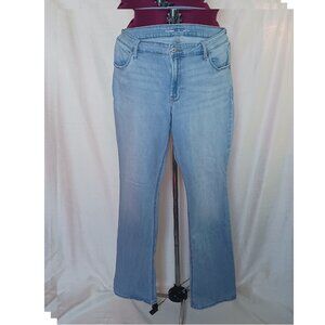 Old Navy Boot cut Midrise Light wash jeans size 16 long
